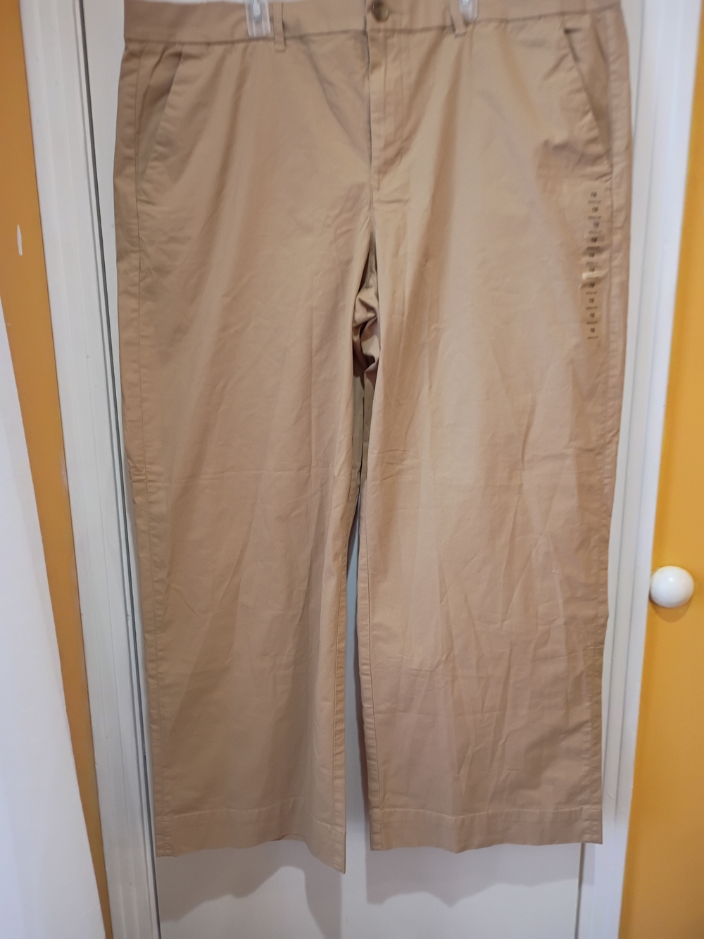 American Eagle Outfitters Men’s Stretch Chino Pants — Tan